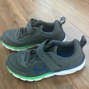 Boys New Balance Athletic Shoes Size 13K